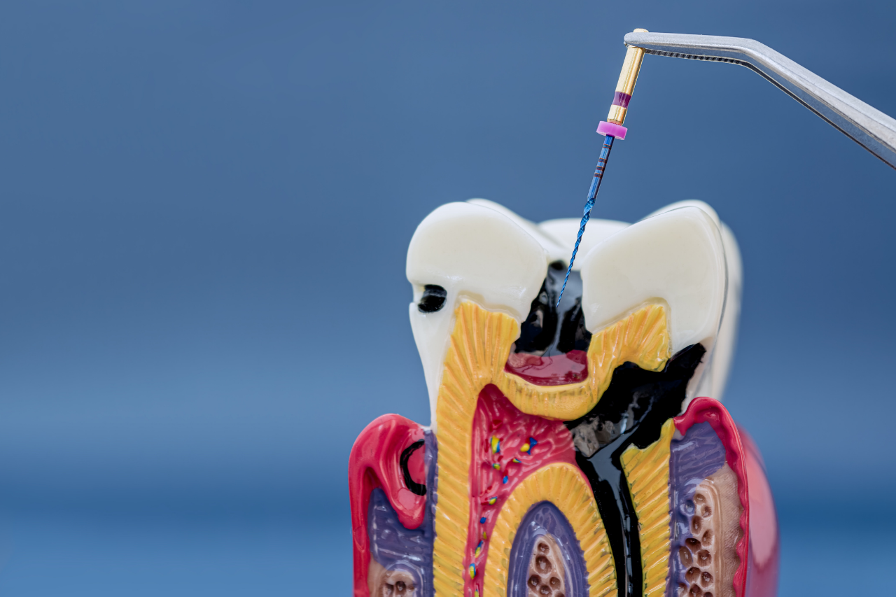 Root canal treatment icon